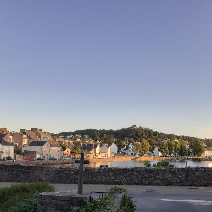 D'hotes De La Roche Tremblante Bed & Breakfast Huelgoat